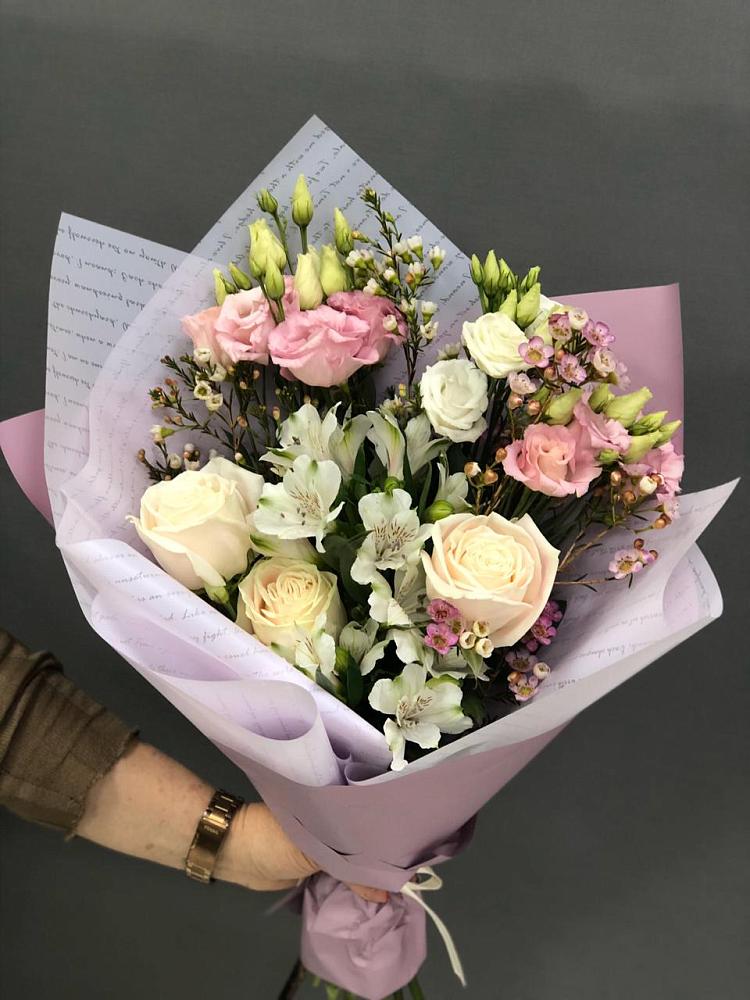 Букет цветов из: Альстромерии, Розы и Лизиантусы в Посёлок государственного племенного завода «Константиново»