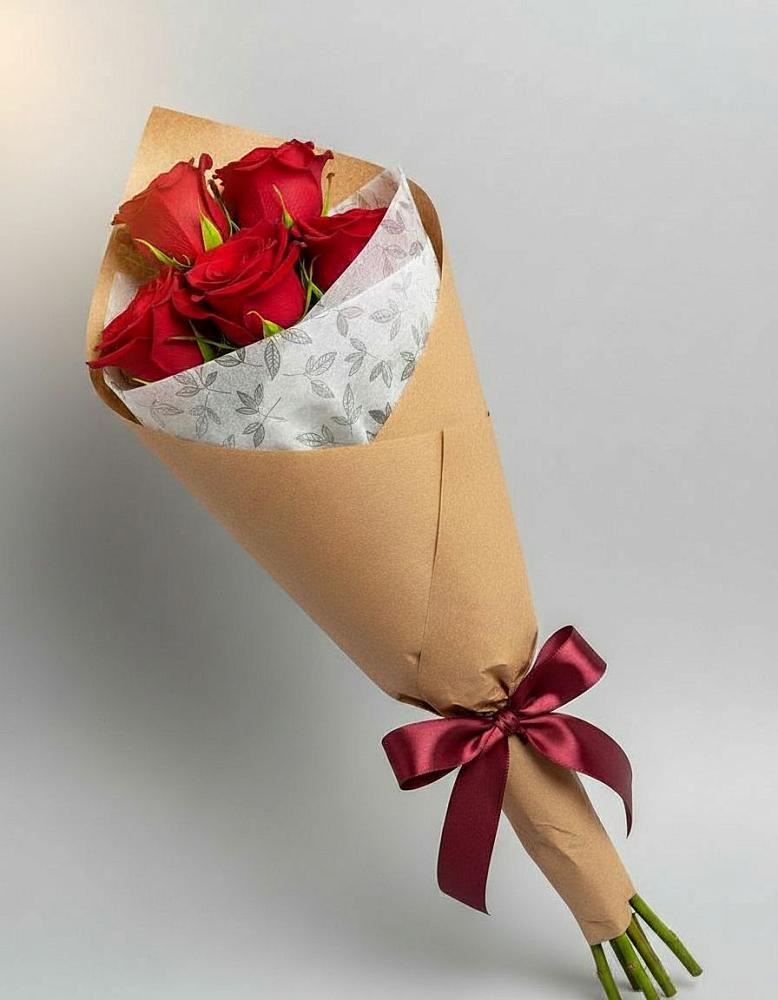 Букет цветов из: Розы в Посёлок государственного племенного завода «Константиново»
