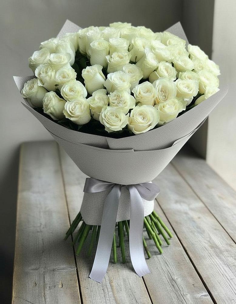 Букет 35 Белых роз в Посёлок государственного племенного завода «Константиново»