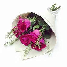Букет цветов из:  Розы в Посёлок государственного племенного завода «Константиново»