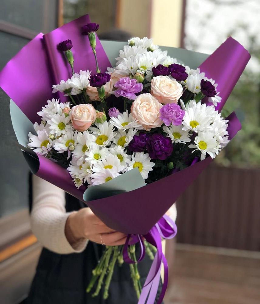 Букет цветов из: Хризантемы, Гвоздики и Розы в Посёлок государственного племенного завода «Константиново»