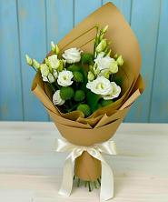 Букет цветов из:  Хризантемы и Лизиантусы в Посёлок государственного племенного завода «Константиново»