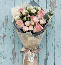 Букет цветов из:  Розы в Посёлок государственного племенного завода «Константиново»