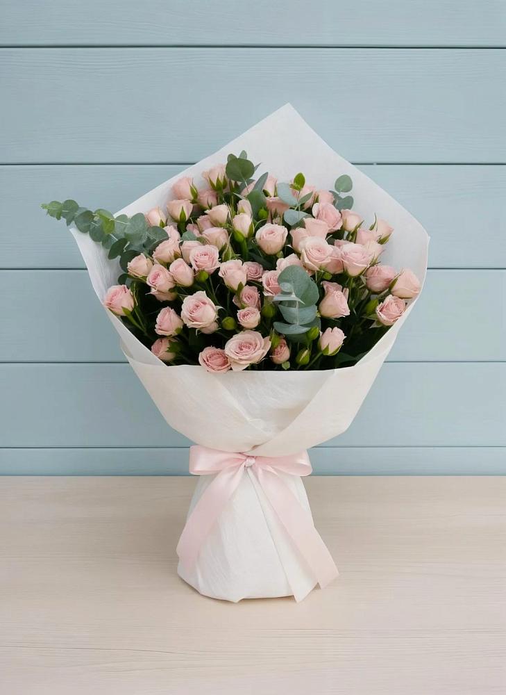 Букет цветов из: Розы в Посёлок государственного племенного завода «Константиново»