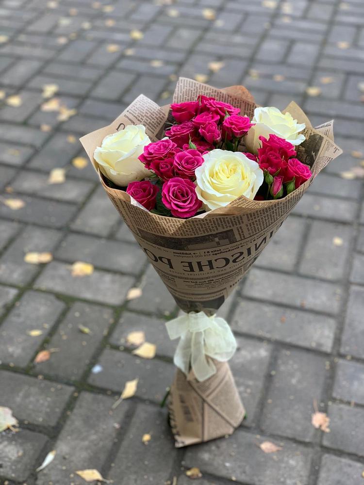 Букет цветов из: Розы в Посёлок государственного племенного завода «Константиново»